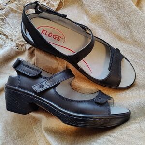 New Klogs Black Leather Mary Jane Molded Heel Clogs Women’s 8.5M